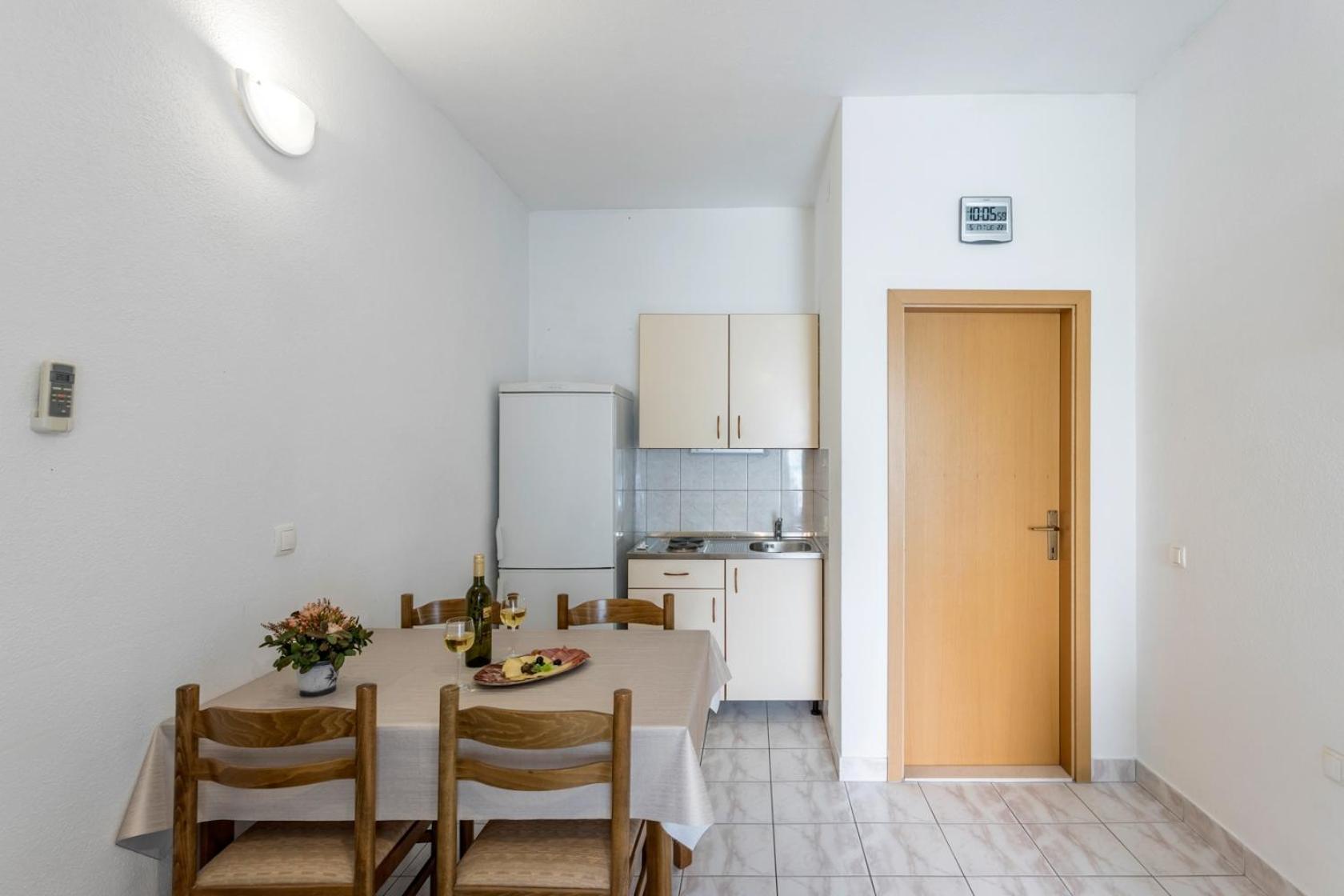 Apartments With A Parking Space Baska Voda, Makarska - 301 Exterior foto